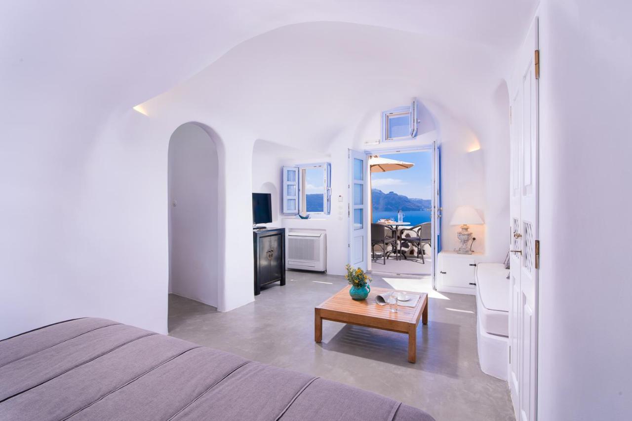 Hotel Pezoules Of Oia Exterior foto